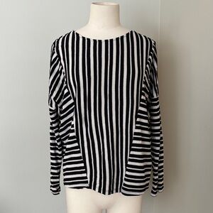 Eve Gravel Black and White Striped Dolman Sleeve Top Size L